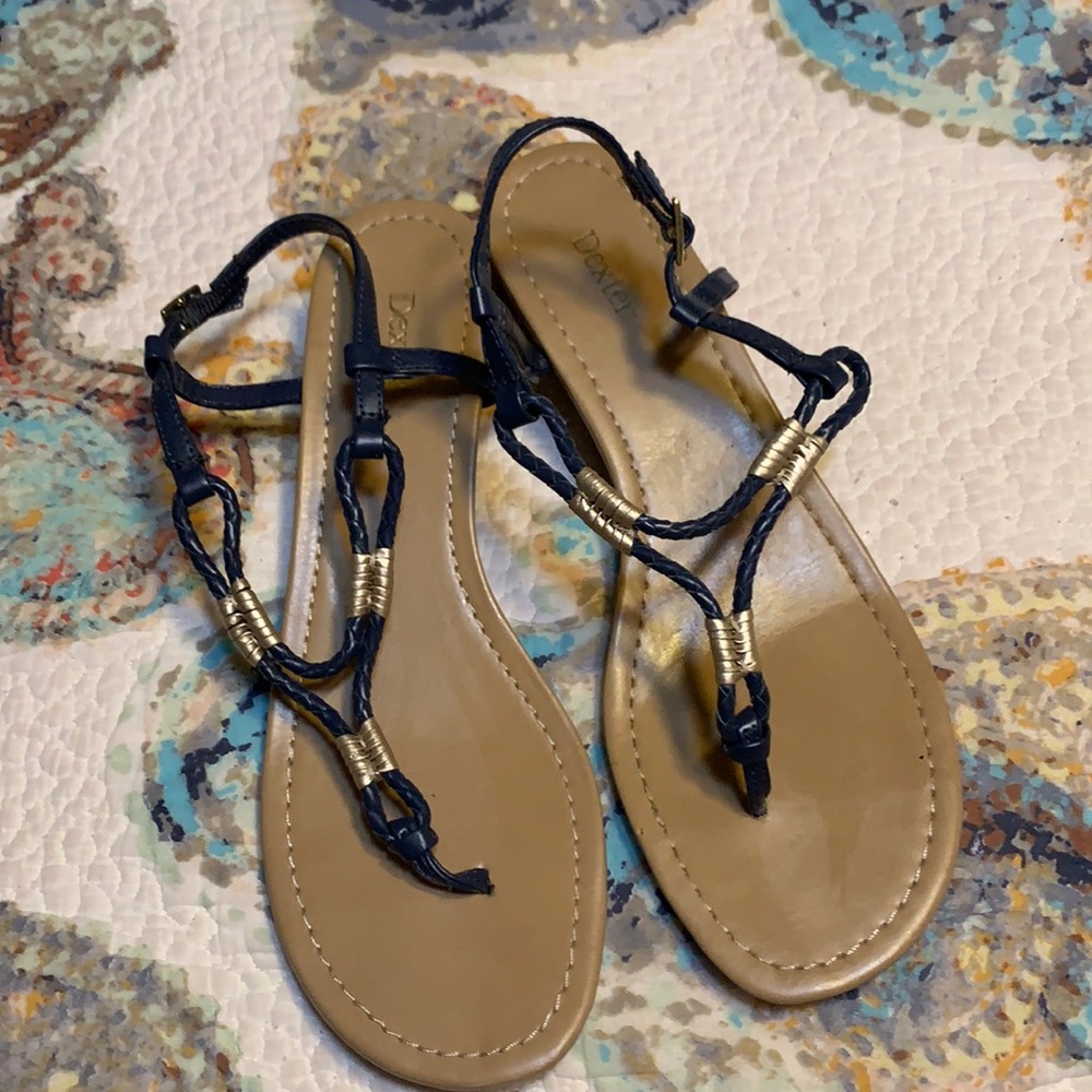 Dexter navy blue wedge heel sandals. Size 8.5